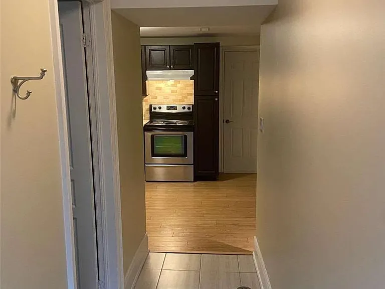 41 Kimbermount Dr #LOWER — Photo 2