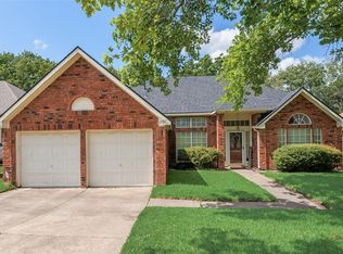 2017 Spring Mills Rd, Mesquite, TX 75181