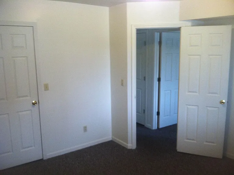 368 W Jefferson St — Photo 8
