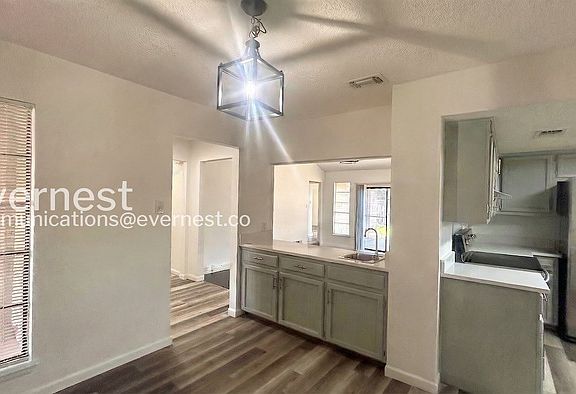 4th image of 8311 Shallow Creek Dr