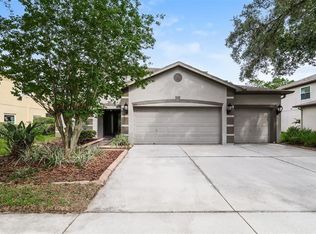 14831 Heronglen Dr, Lithia, FL 33547