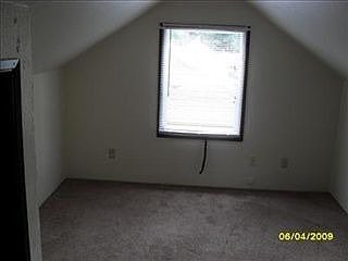 3rd image of 5405 McDacer Ave