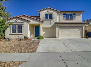208 Abelia Ln, Patterson, CA 95363
