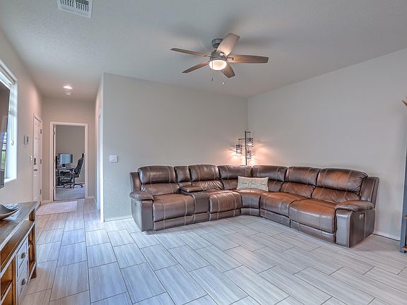 4th image of 4814 Mount Salas St NE