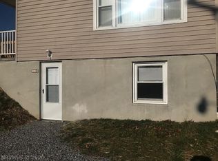 580 Reading Rd APT C, Christiansburg, VA 24073