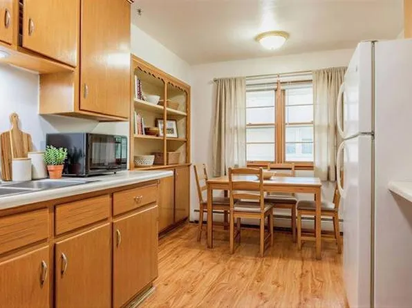 1505 Trailsway APT 7, Madison, WI 53704