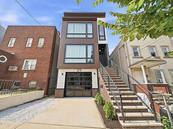 5th image of 129 Poplar St #2