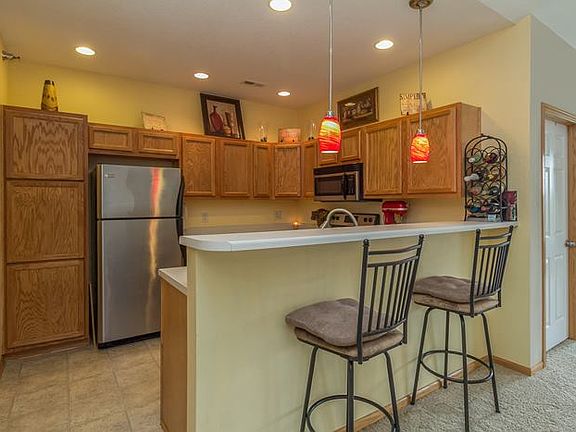 4th image of 1305 SE University Ave Unit 202