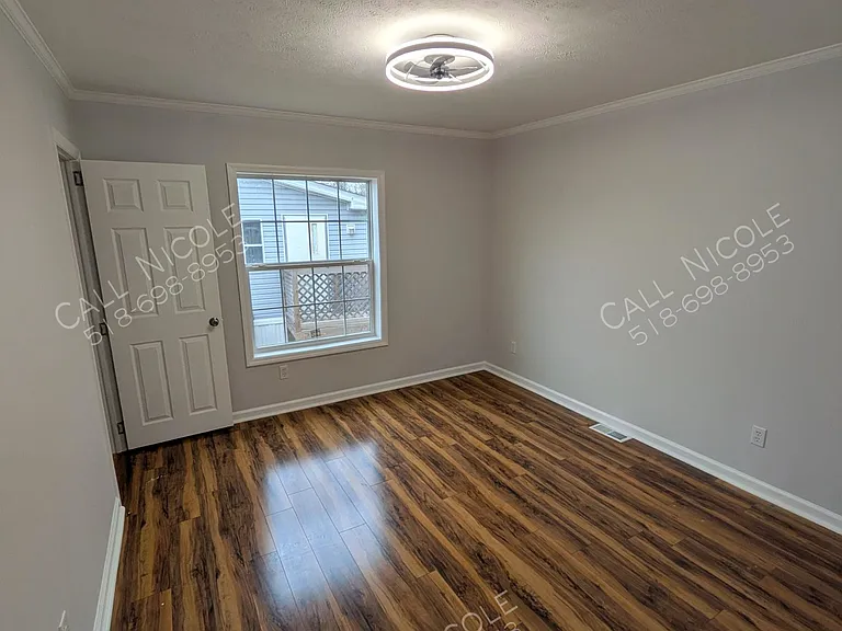1942 Central Ave #15 — Photo 14
