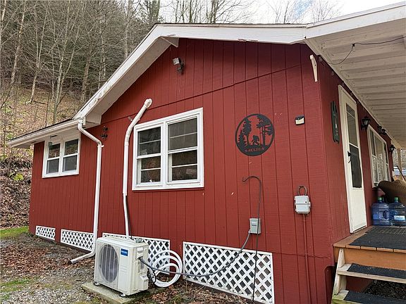 3rd image of 10856 Schwingle Rd