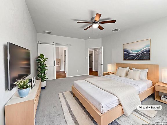 4th image of 8102 Grissom Cir
