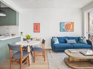 684 Leonard St #1F, Brooklyn, NY 11222