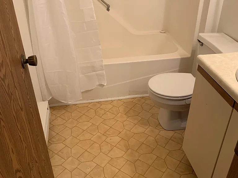 812 Benton Dr #34 — Photo 5