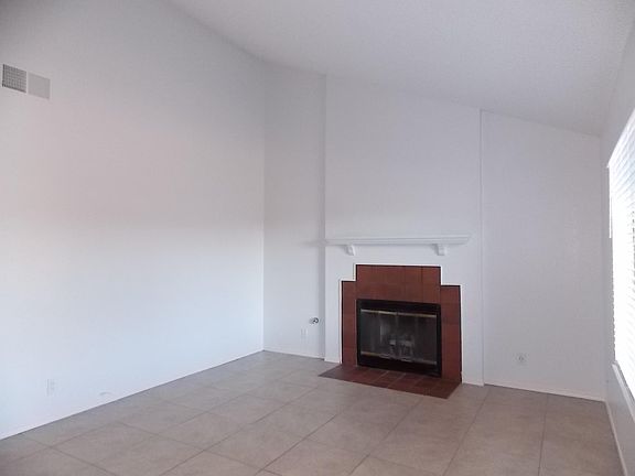 2nd image of 10410 Plaza Paseo Dr