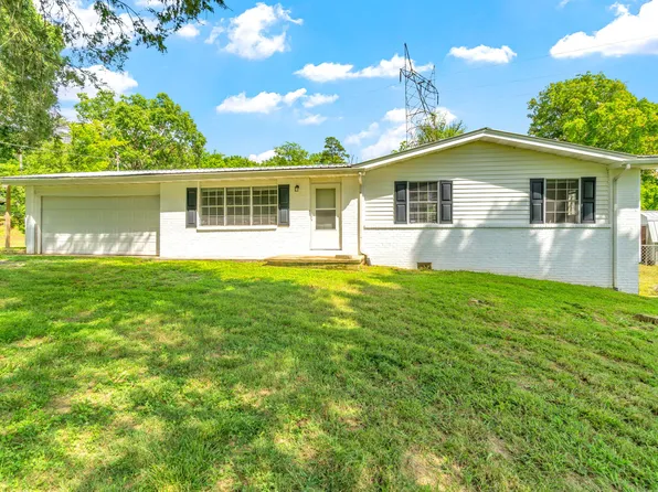 206 Bowers Cir, Friendsville, TN 37737