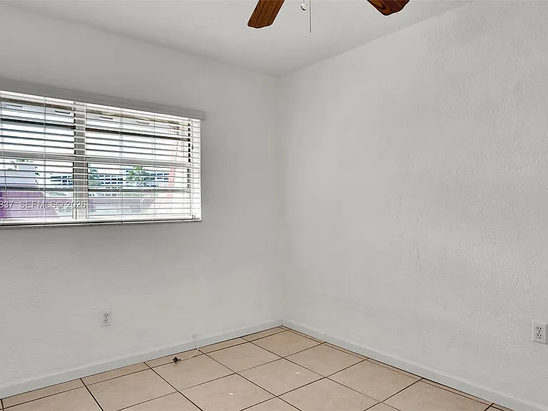 8650 SW 67th Ave #1025 — Photo 24