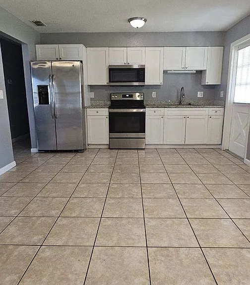 614 Cortez St — Photo 12