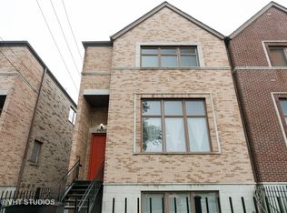 3607 S Calumet Ave, Chicago, IL 60653