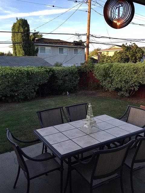 1st image of 3365 Payne Ave