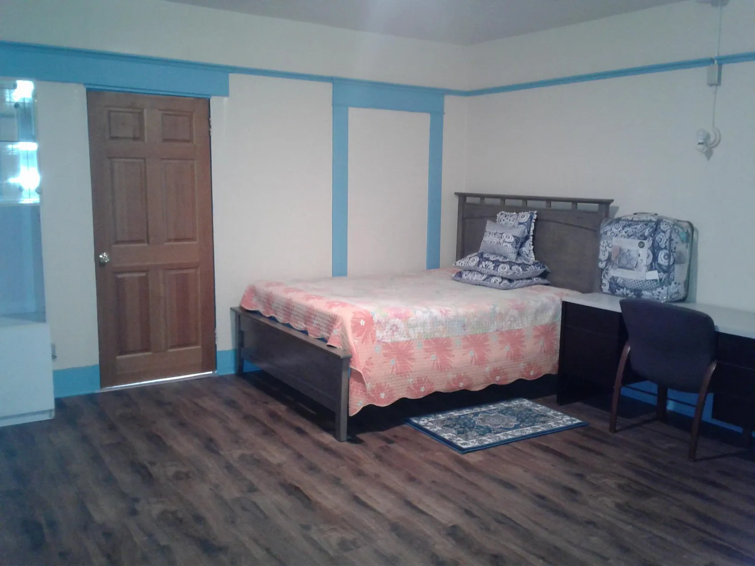 1124 Fedora St — Photo 3