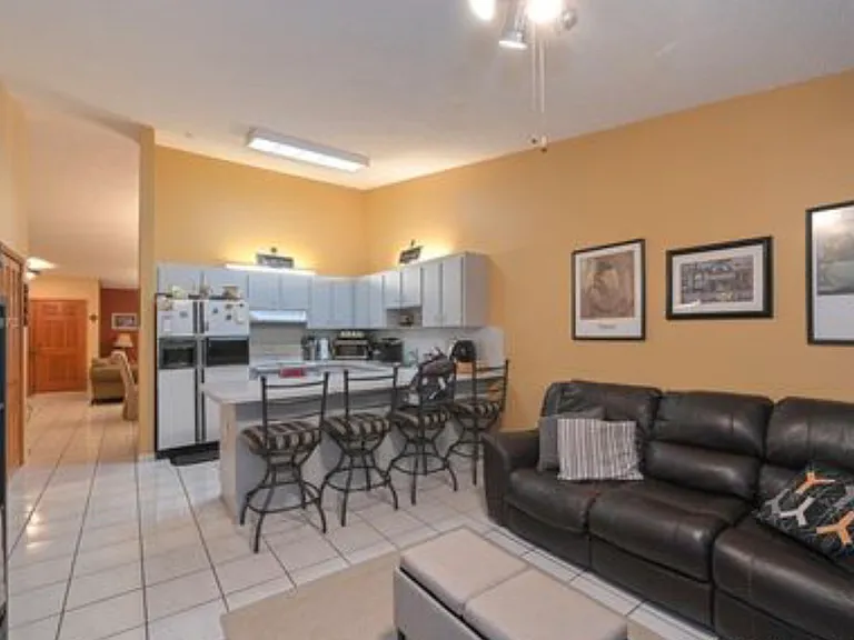 6361 SW 149th Ct — Photo 5