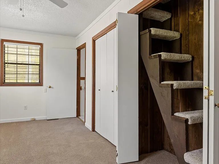 429 Saint Simon Trl — Photo 27