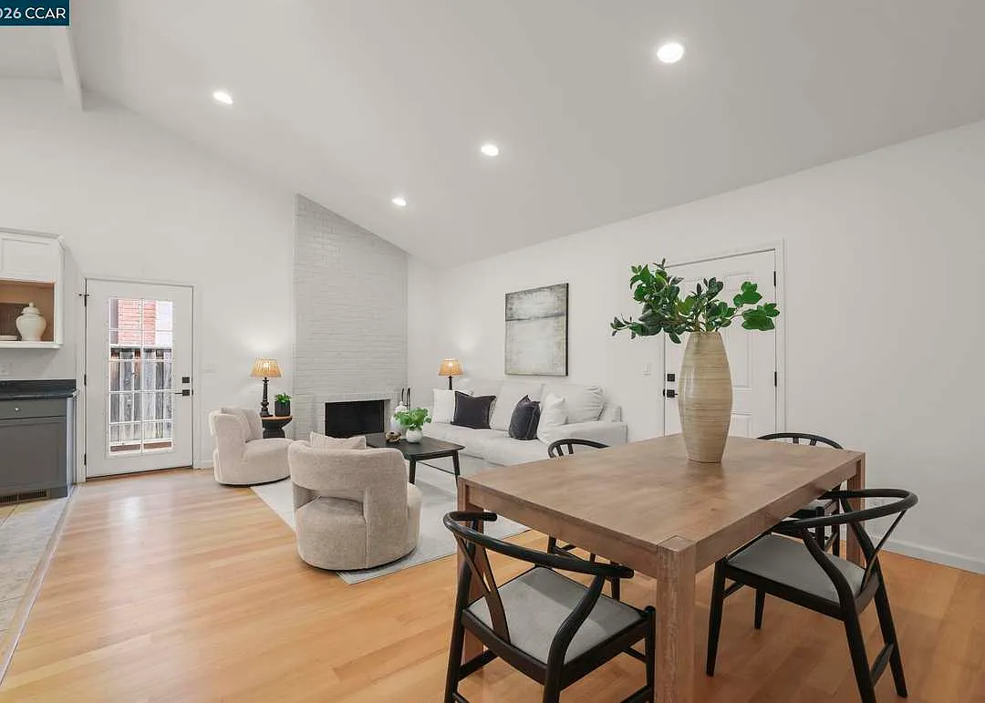 4 bed, 1734 sqft, $4,500 — Photo 1