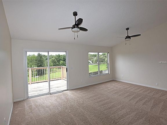 5th image of 11819 Clair Pl
