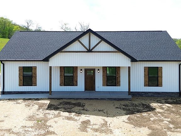 2nd image of 22 Ballenger Rd