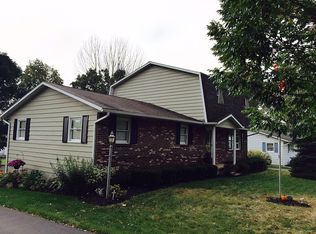 2230 Sheridan Dr, Lancaster, OH 43130