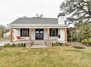 1728 2nd St, Gulfport, MS 39501