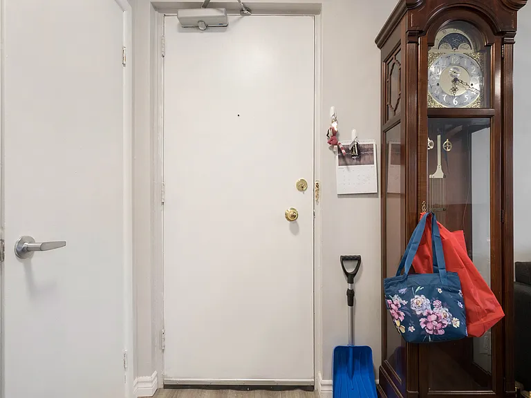 14 Scace Ave #18 — Photo 12