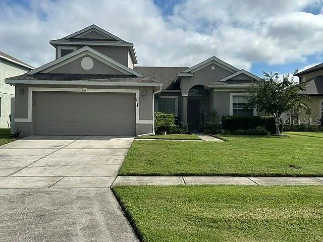 3 bed, 2.0 bath, 1953 sqft, $2,700 — Photo 1