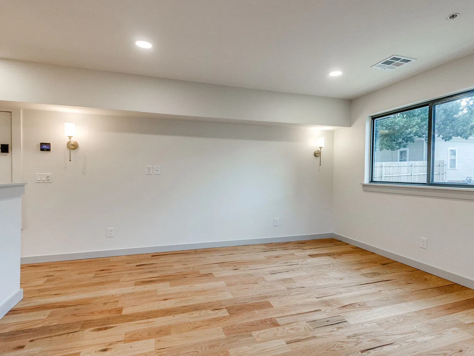 419 Northwest 25th Street - 1 — Photo 4