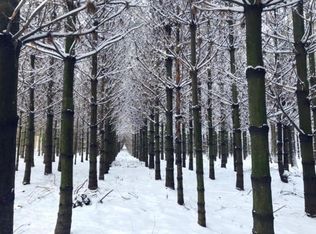 Burr Oak Rd, Capron, IL 61012