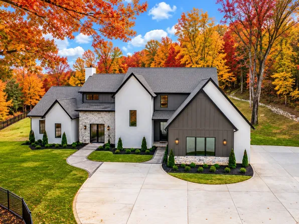 631 Hunters Trl, Nashville, TN 37209