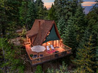 871 Lake View Ln, Twin Peaks, CA 92391