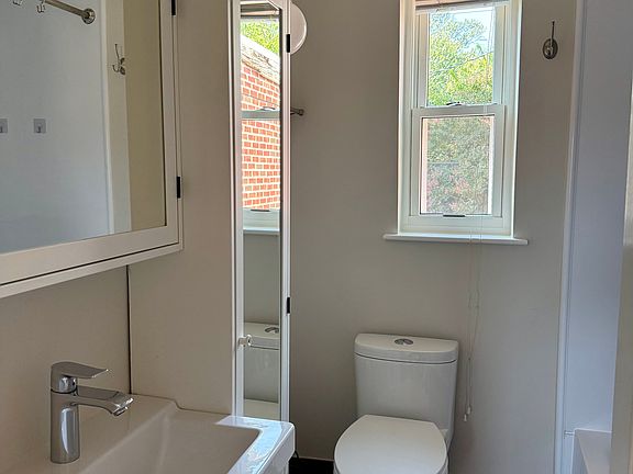 Upstairs bathroom