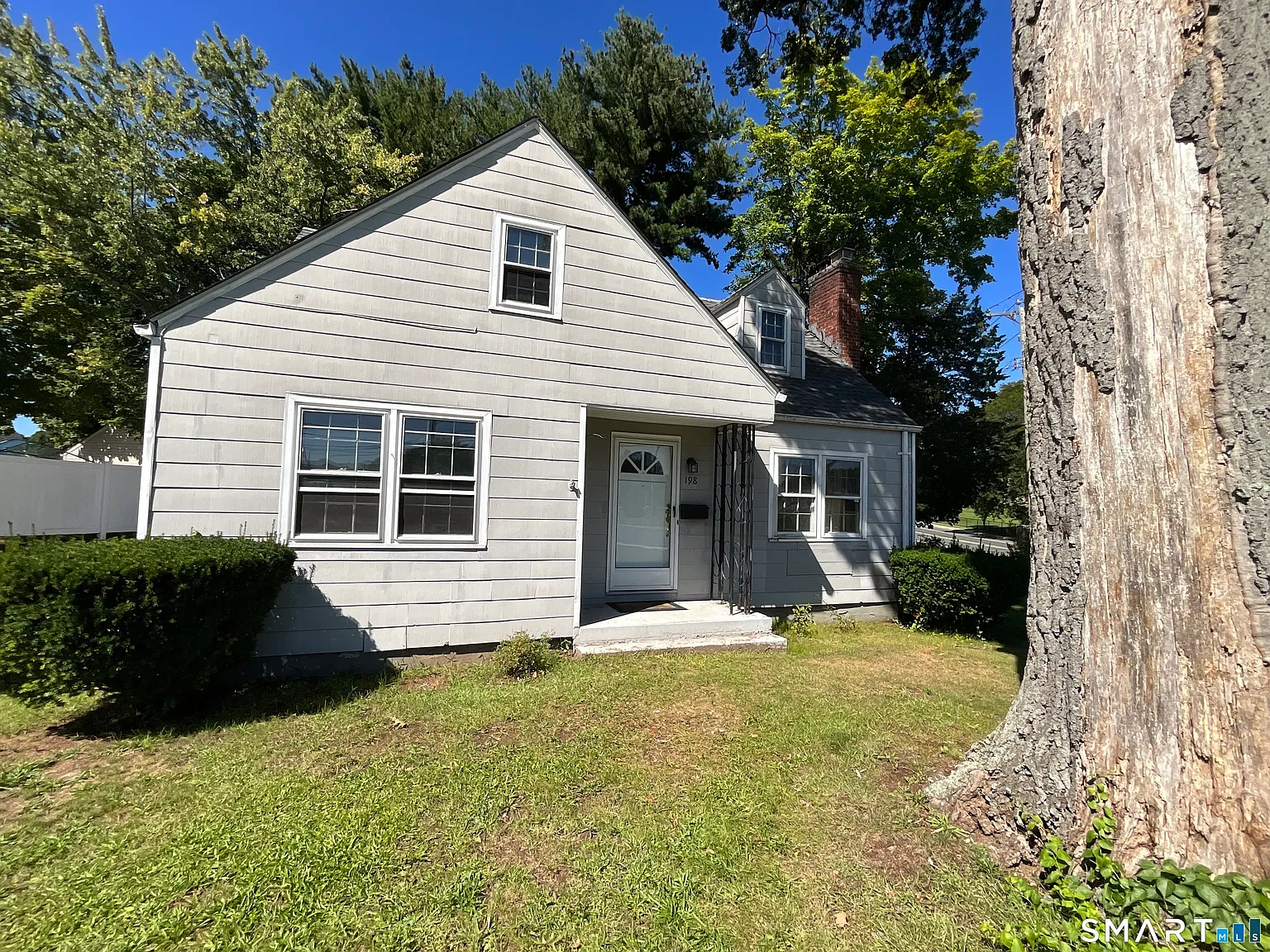 3 bed, 2.0 bath, 1224 sqft, $2,800 — Photo 4