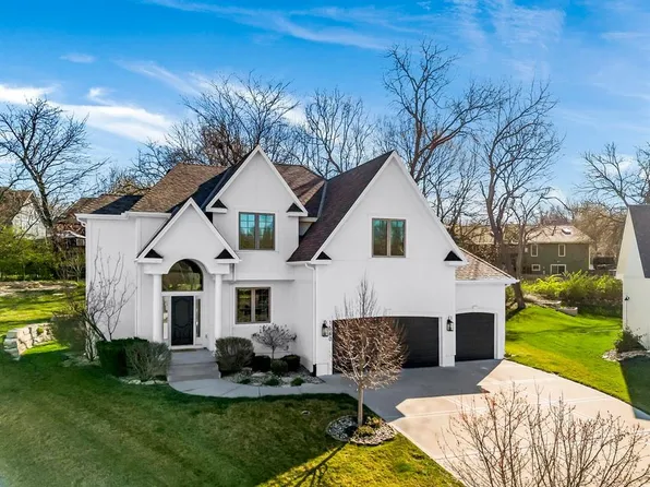 1560 N Keeler St, Olathe, KS 66061