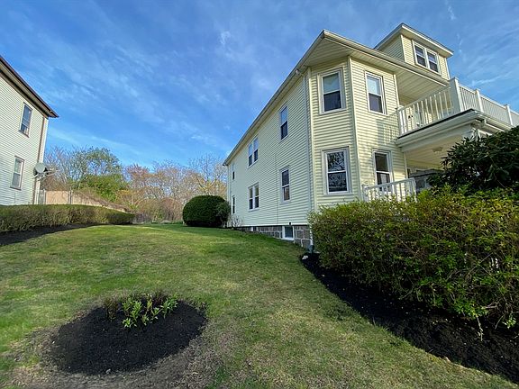 3rd image of 5008 Washington St