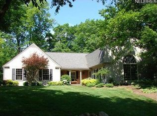 506 Fox Run Trl, Aurora, OH 44202