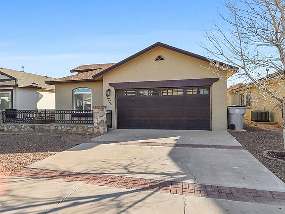 2nd image of 12776 Tre Maximiliano Ave
