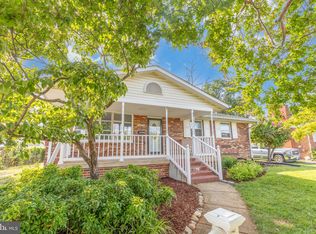 6925 Ruskin St, Springfield, VA 22150