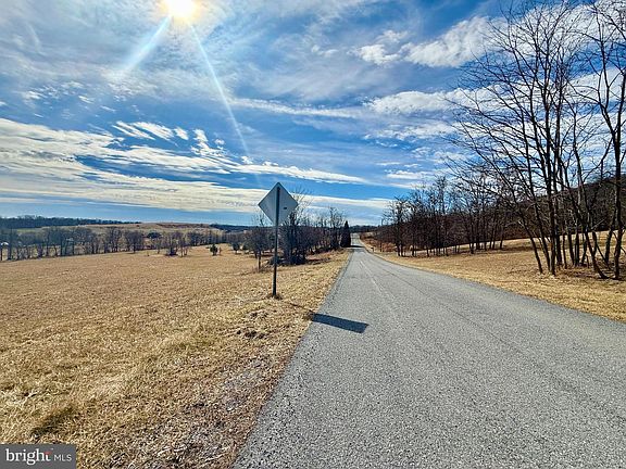 3rd image of 4 Galloway Rd #A