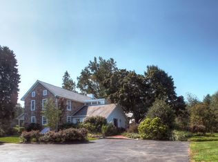 3590 Drifting Dr, Hellertown, PA 18055