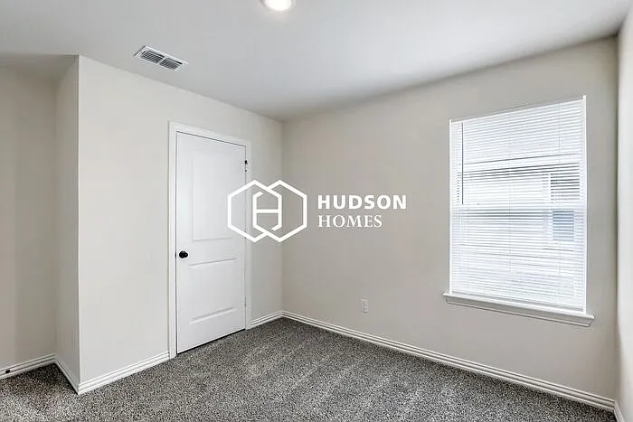108 Kainos St — Photo 6