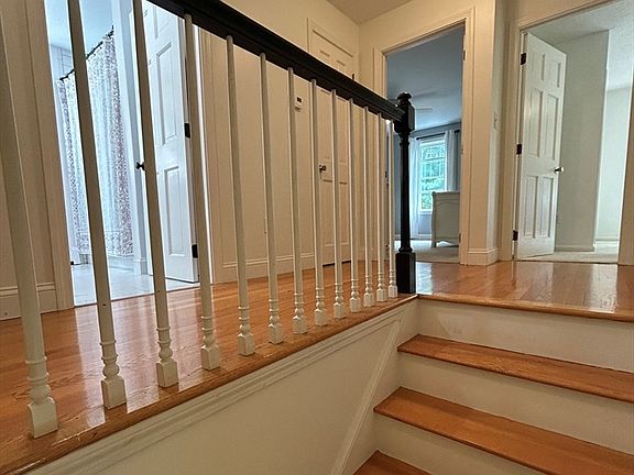 4th image of 73 Maynard St