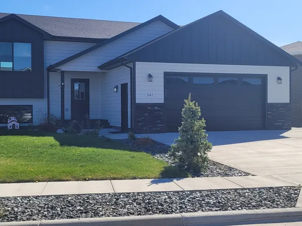 541 Mace Dr, Box Elder, SD