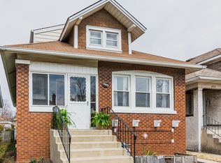 6933 30th Pl, Berwyn, IL 60402